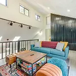Poconos Retreat In Tobyhanna Lake And Pool Access!